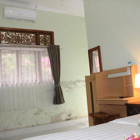 Green Palm Homestay BALI Luaran gambar