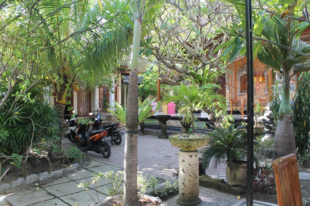 Green Palm Homestay BALI Luaran gambar