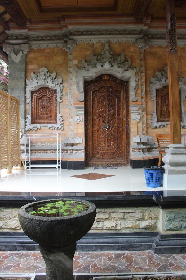 Green Palm Homestay BALI Luaran gambar