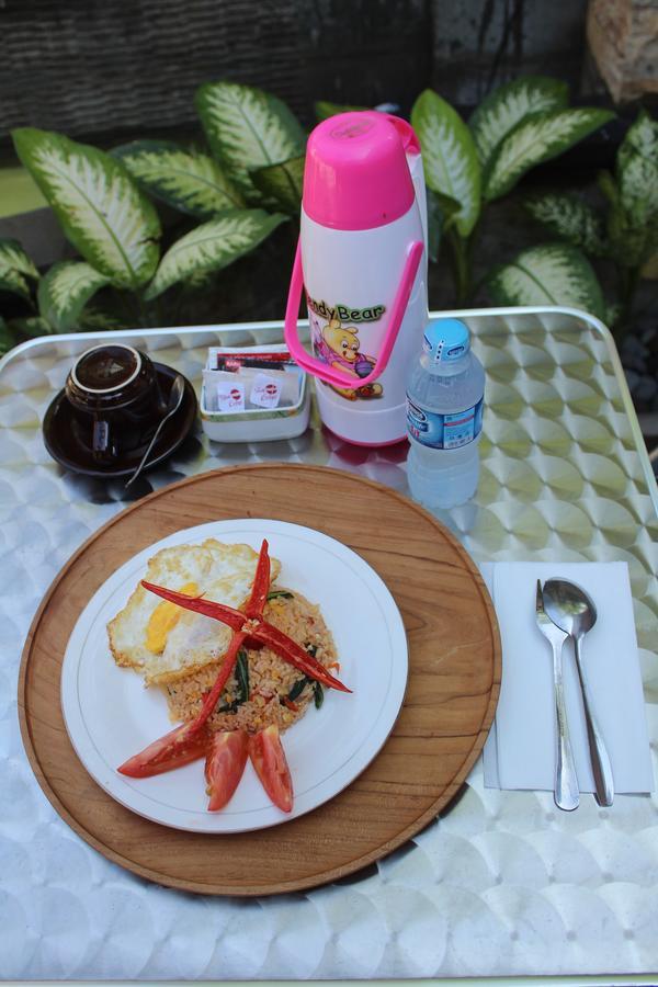 Green Palm Homestay BALI Luaran gambar